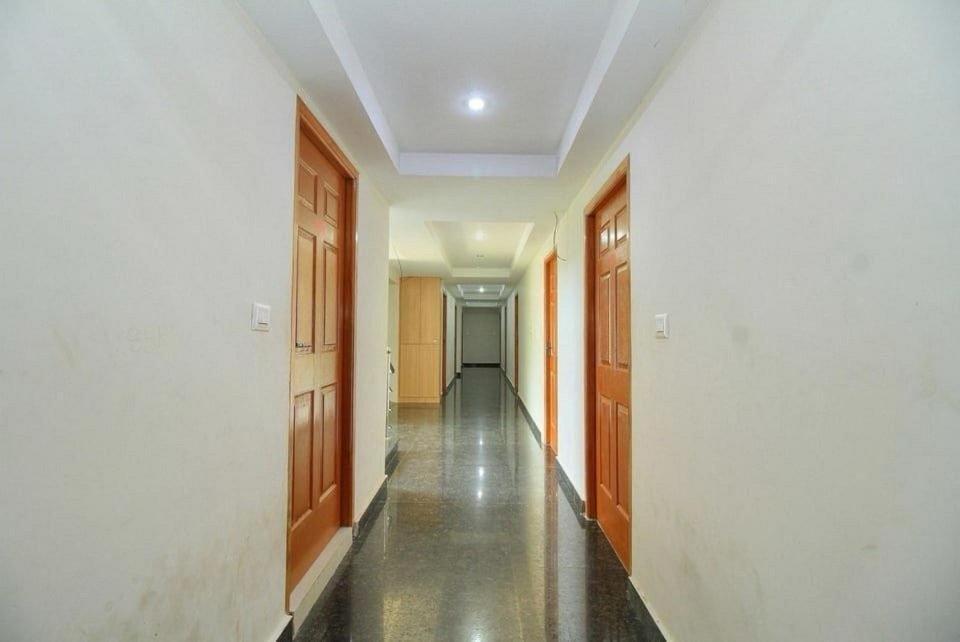 Hotel Srees Tiruchirappalli Extérieur photo